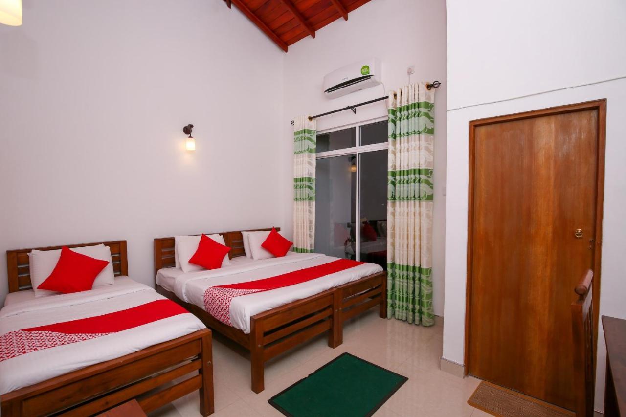 Oyo 438 Sarala Residence Hotel Kandy Dış mekan fotoğraf