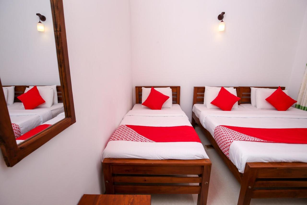 Oyo 438 Sarala Residence Hotel Kandy Dış mekan fotoğraf